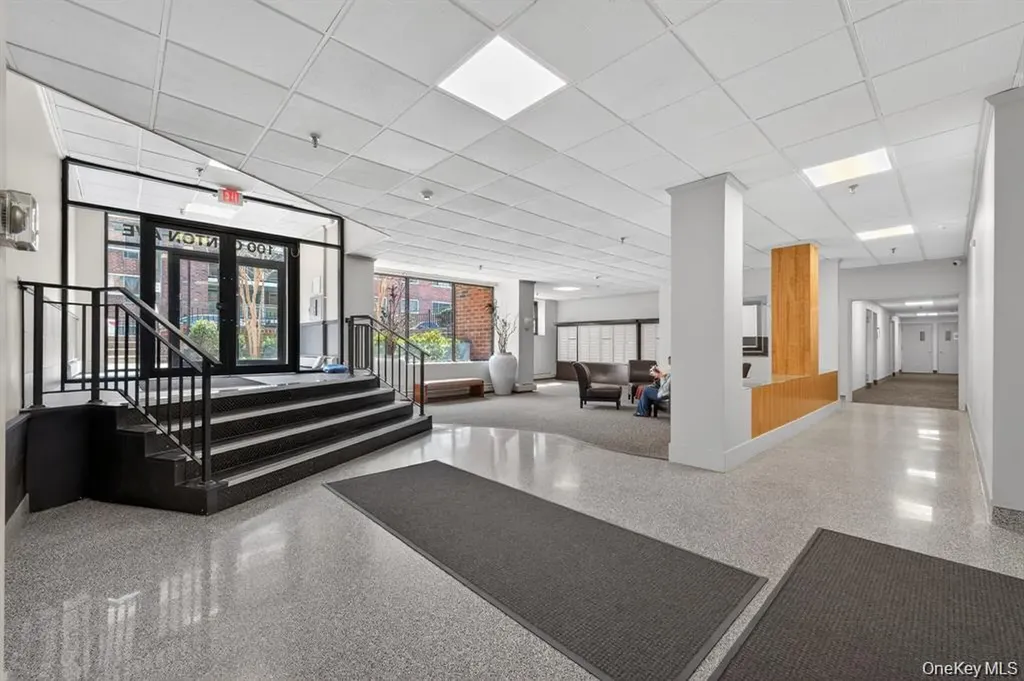 100 Clinton Avenue Mineola NY 11501
