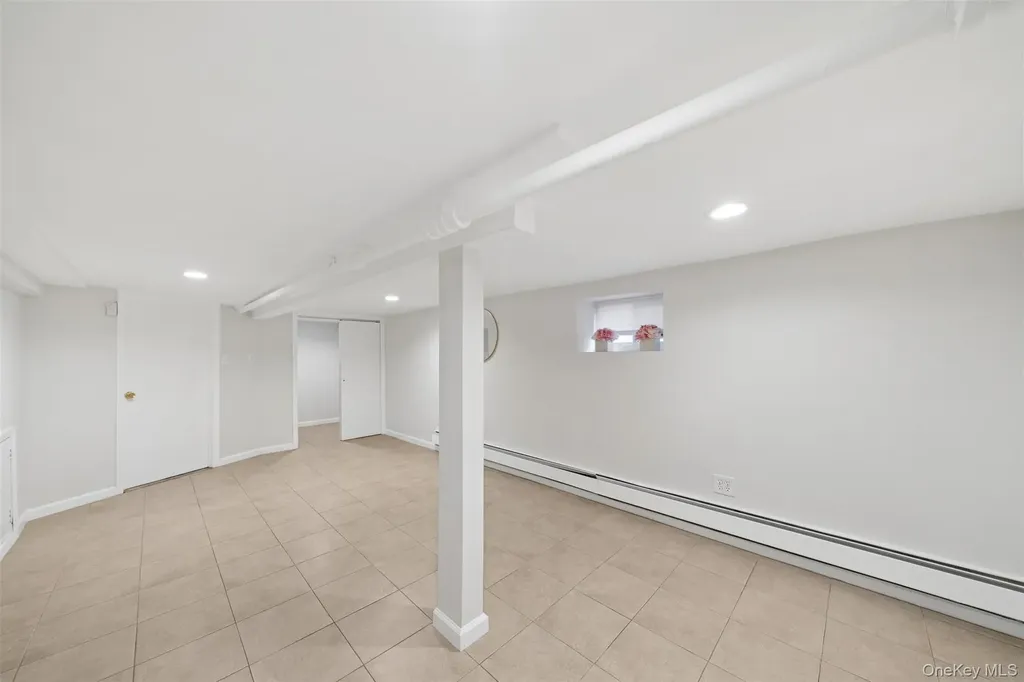 119-32 27th Avenue Flushing NY 11354