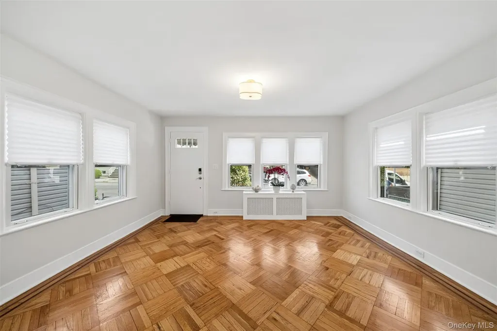119-32 27th Avenue Flushing NY 11354