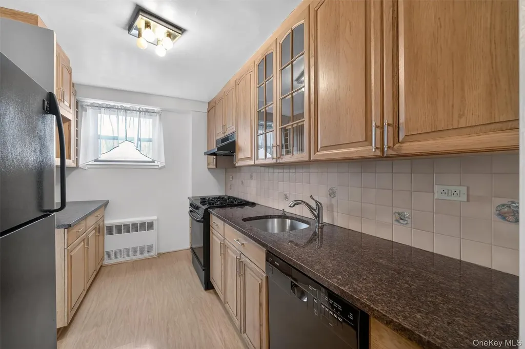 5700 Arlington Avenue Bronx NY 10471