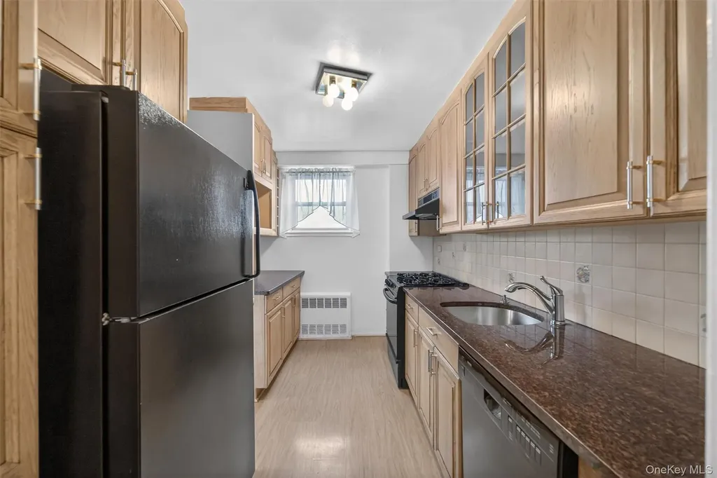 5700 Arlington Avenue Bronx NY 10471
