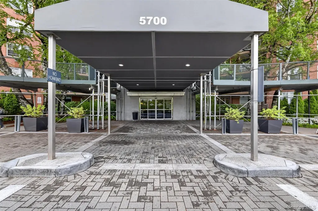 5700 Arlington Avenue Bronx NY 10471