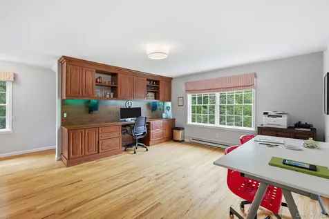352 Croton Dam Road Ossining NY 10562
