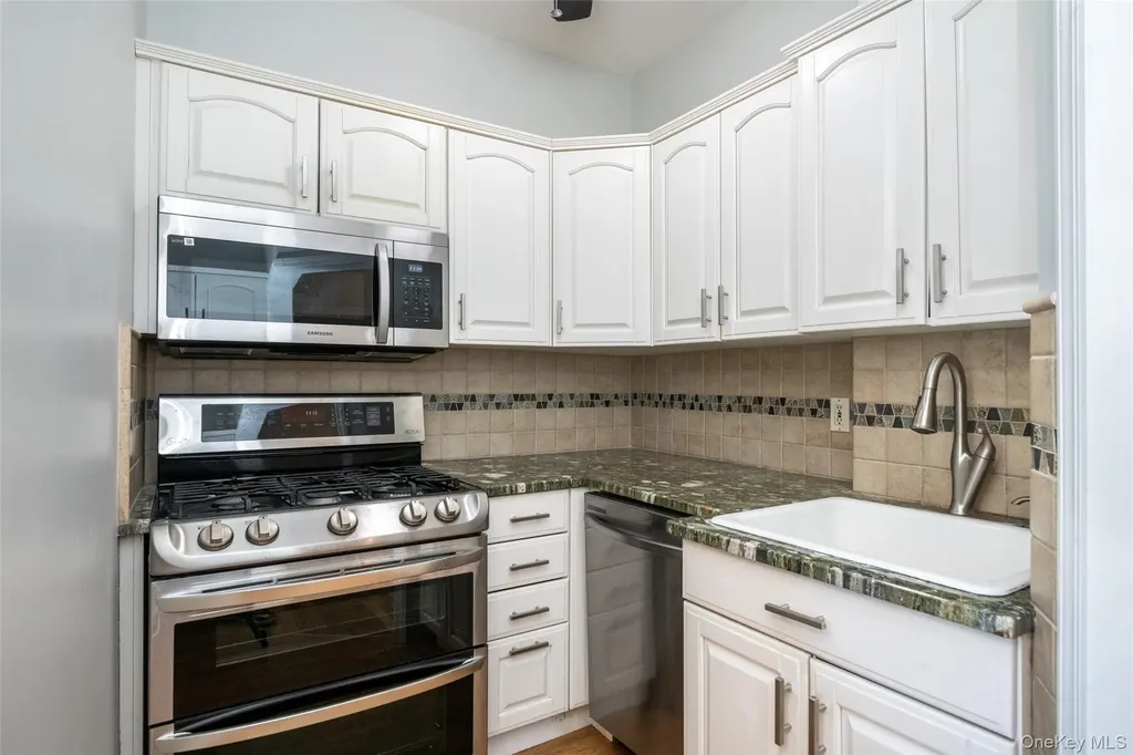 4784 Boston Post Road Pelham NY 10803