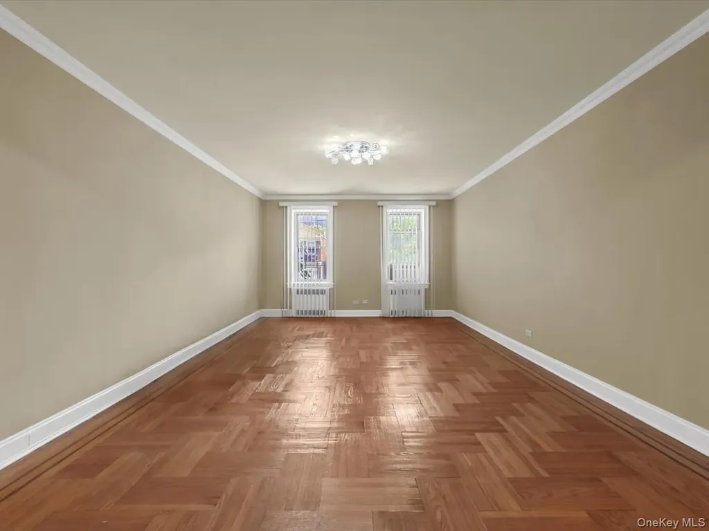 1560 E 18th Brooklyn NY 11230