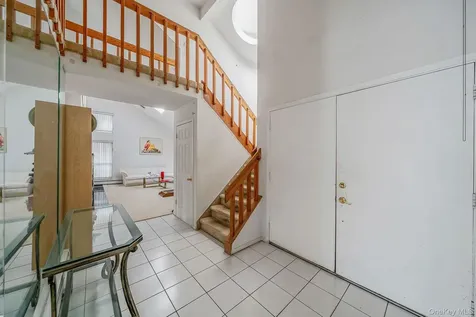 10 Lily Drive South Setauket NY 11720