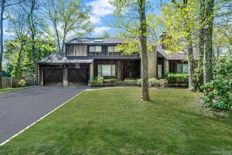 10 Lily Drive South Setauket NY 11720