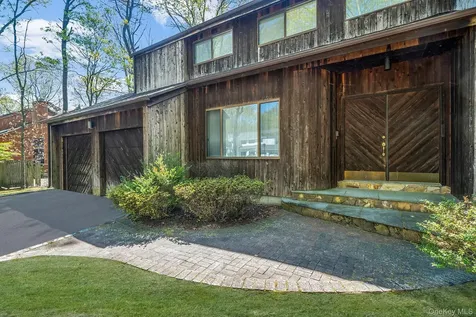 10 Lily Drive South Setauket NY 11720