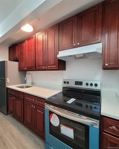 3550 Laconia Avenue Bronx NY 10469