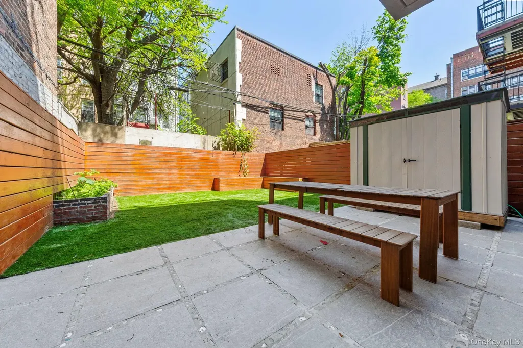 311 Hart Street Brooklyn NY 11206