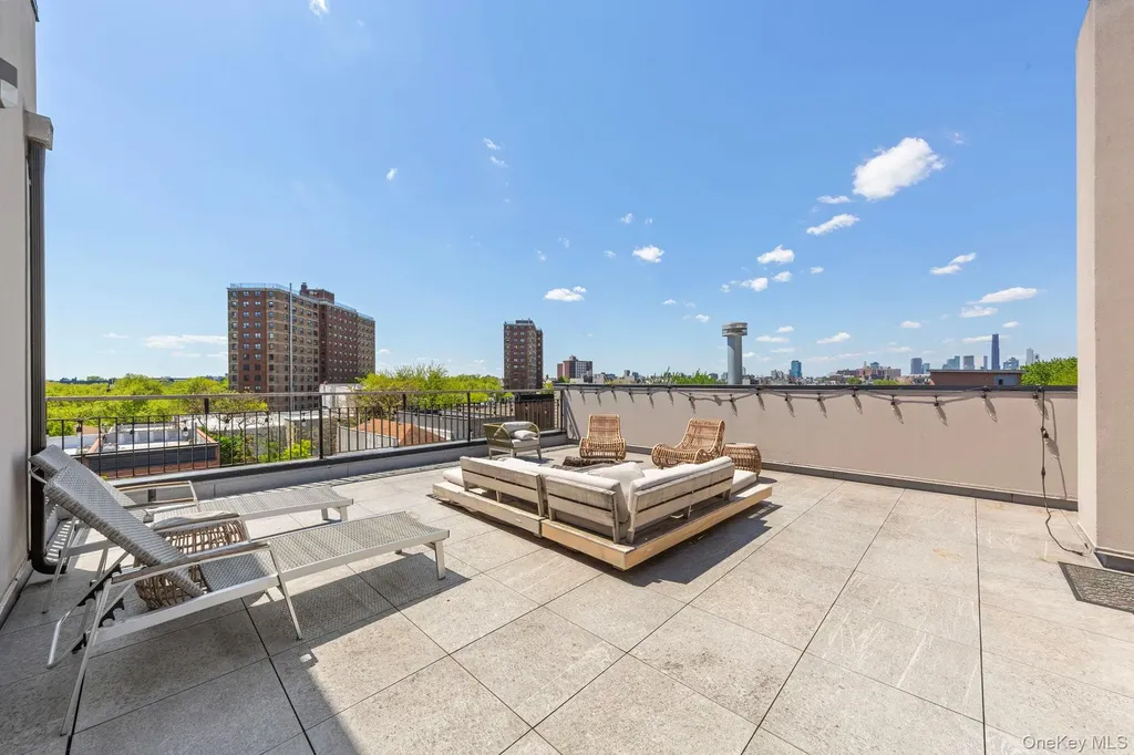 311 Hart Street Brooklyn NY 11206