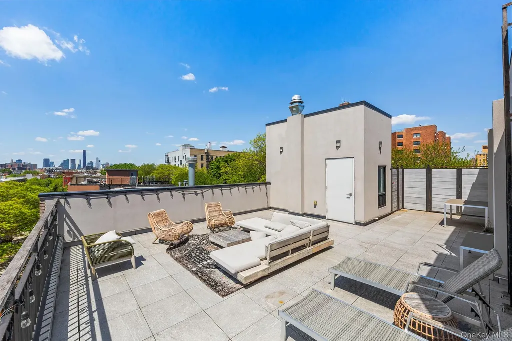311 Hart Street Brooklyn NY 11206