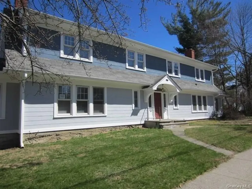 212 S Cherry Street Poughkeepsie NY 12601