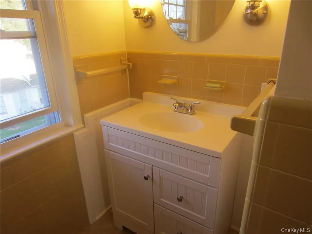 212 S Cherry Street Poughkeepsie NY 12601