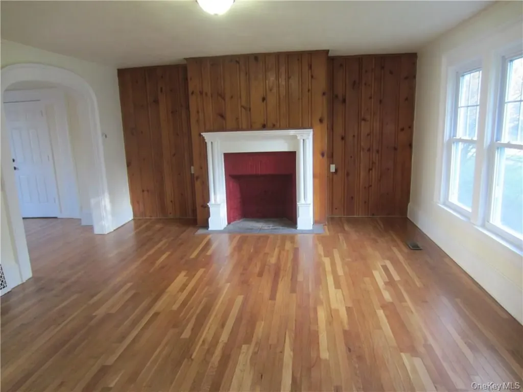 212 S Cherry Street Poughkeepsie NY 12601