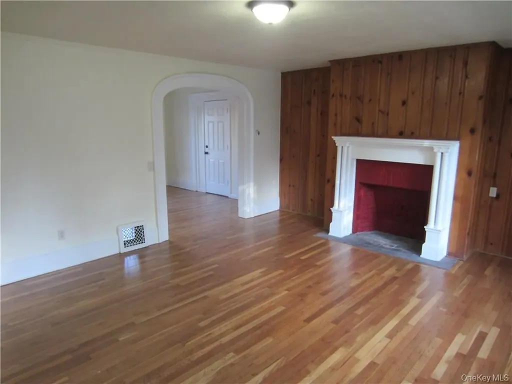 212 S Cherry Street Poughkeepsie NY 12601