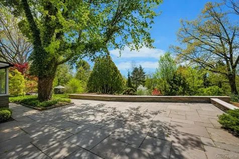 380 Cross River Road Katonah NY 10536