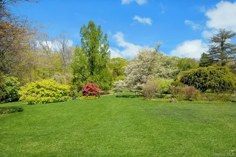 380 Cross River Road Katonah NY 10536