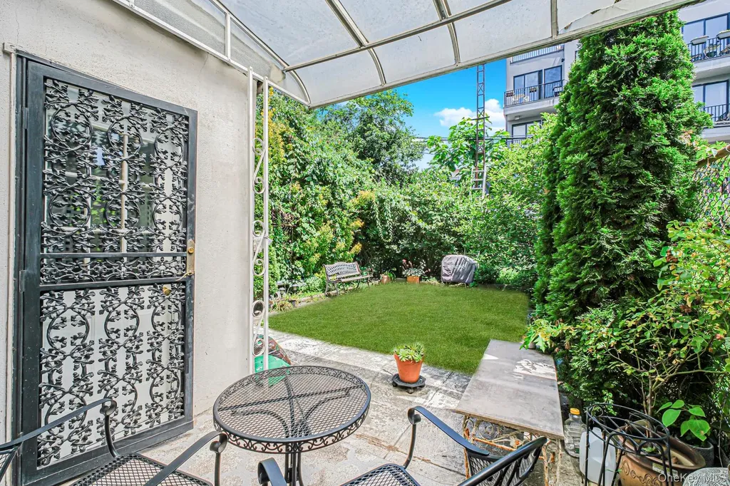 260 Covert Street Brooklyn NY 11207