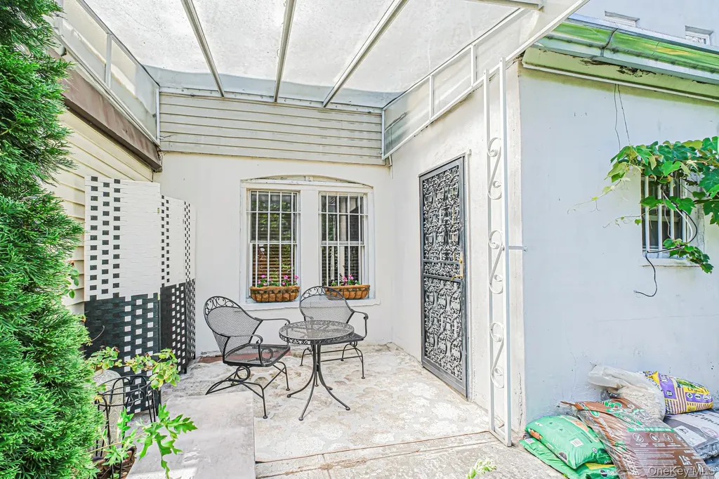 260 Covert Street Brooklyn NY 11207