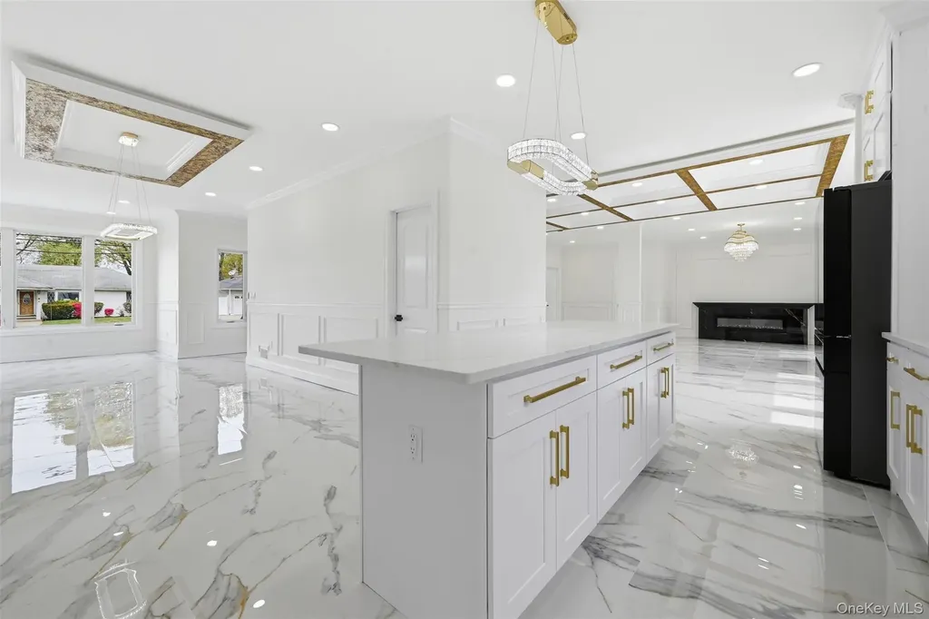 1275 Barry Drive S Valley Stream NY 11580