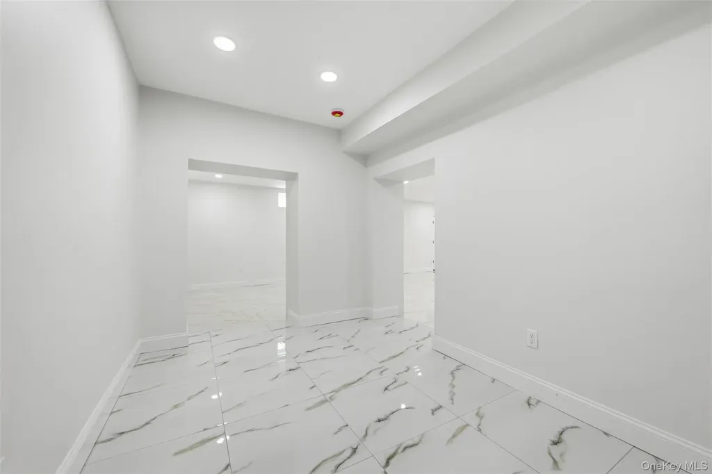 1275 Barry Drive S Valley Stream NY 11580