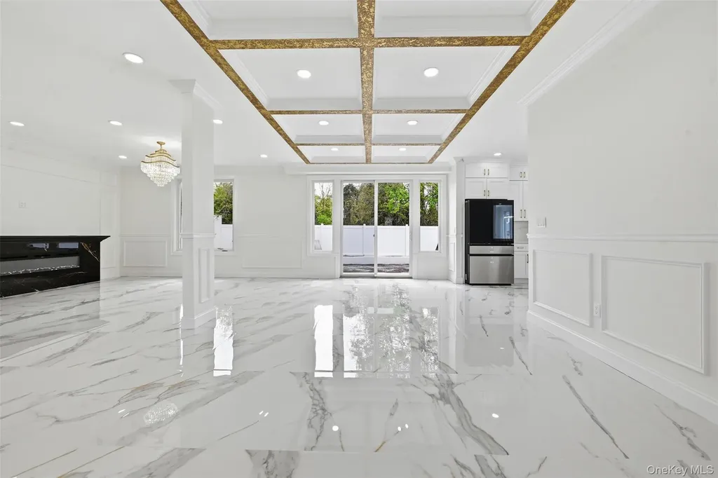 1275 Barry Drive S Valley Stream NY 11580