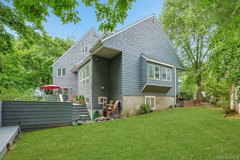 28 Sycamore Lane Irvington NY 10533