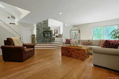 28 Sycamore Lane Irvington NY 10533