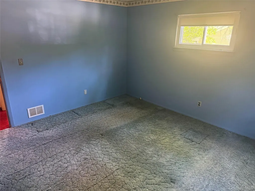 18 Greene Road Spring Valley NY 10977