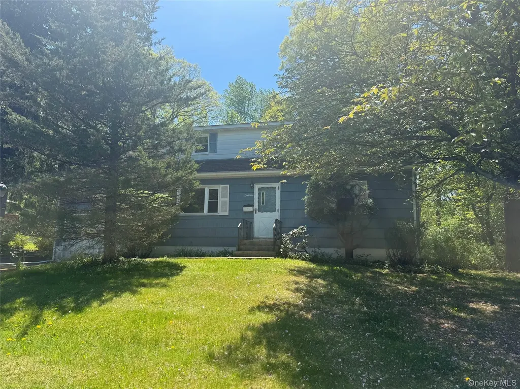 18 Greene Road Spring Valley NY 10977