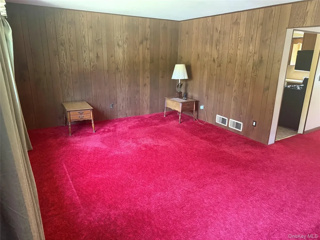 18 Greene Road Spring Valley NY 10977
