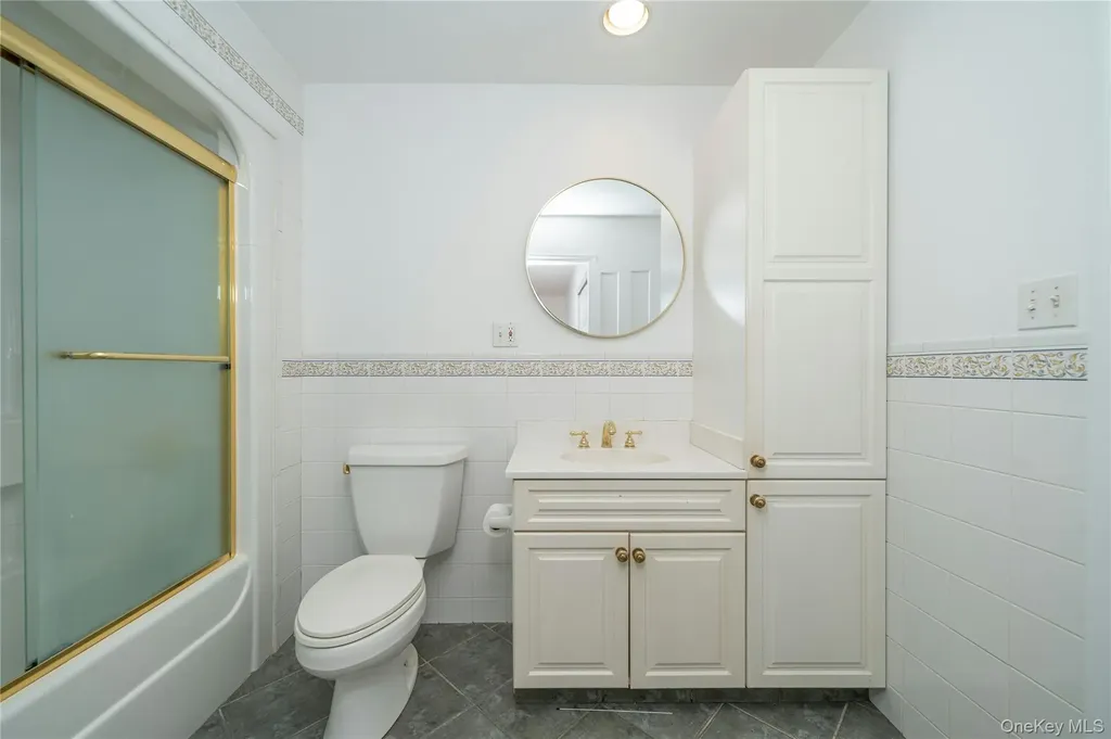 105 Douglas Road Chappaqua NY 10514
