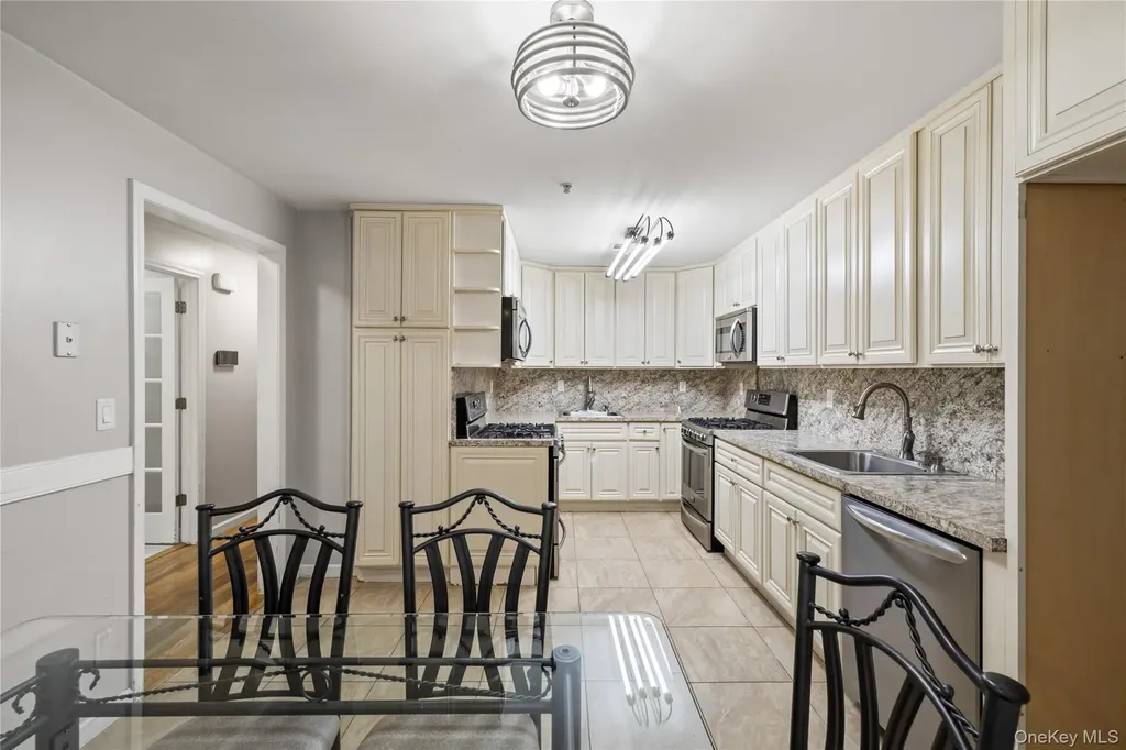 135 Route 306 Monsey NY 10952