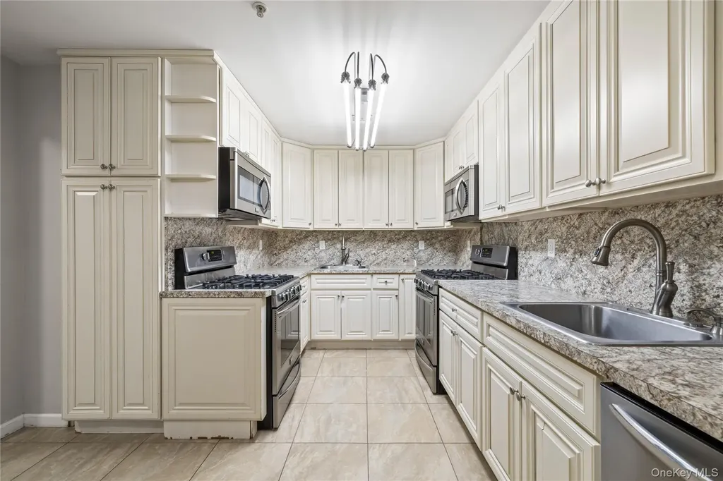 135 Route 306 Monsey NY 10952
