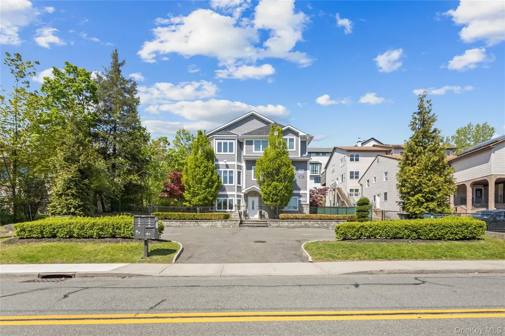 135 Route 306 Monsey NY 10952