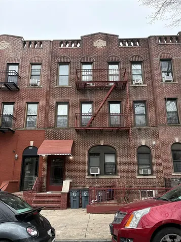 555 80TH Street Brooklyn NY 11209