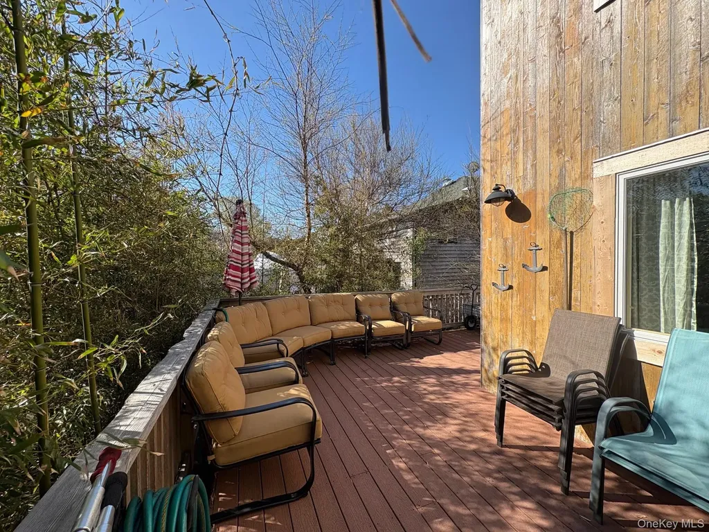 431 Dehnhoff Walk Ocean Beach NY 11770