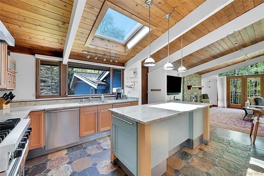 120 Kitchawan Road Pound Ridge NY 10576