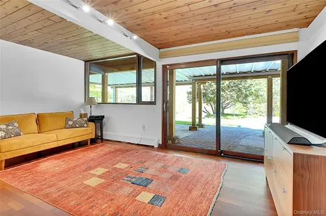120 Kitchawan Road Pound Ridge NY 10576