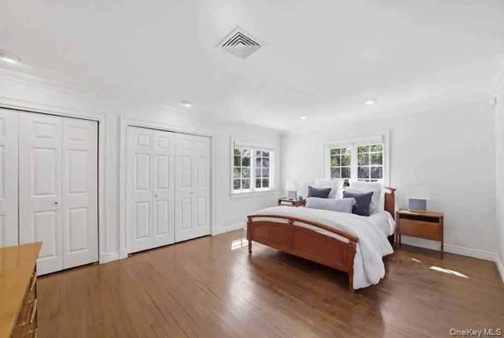 11 White Plains Road Bronxville NY 10708