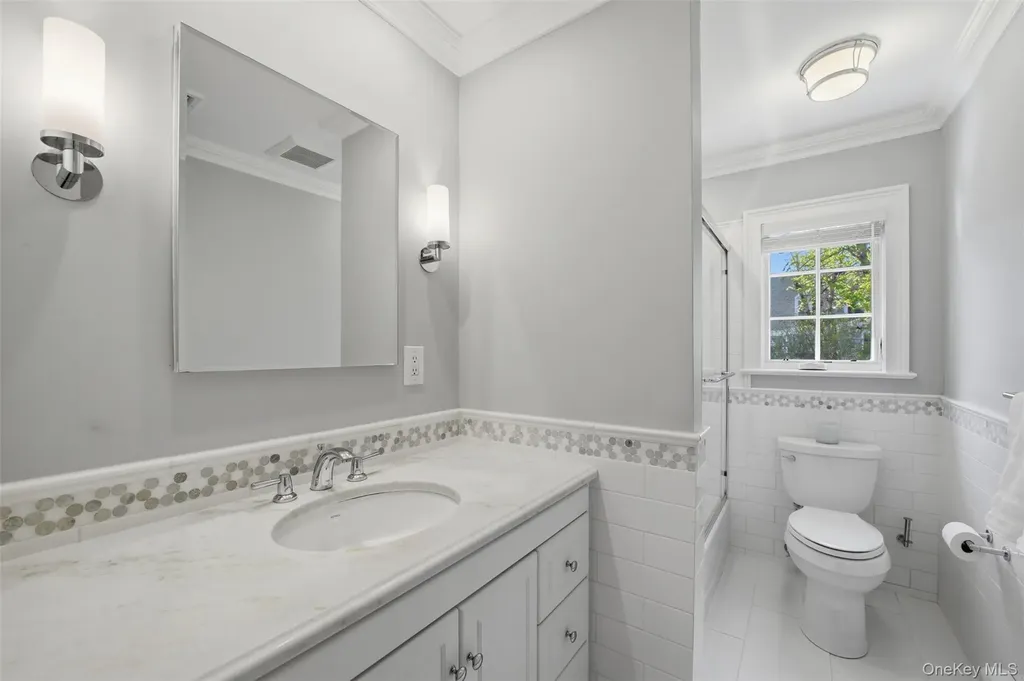 11 White Plains Road Bronxville NY 10708