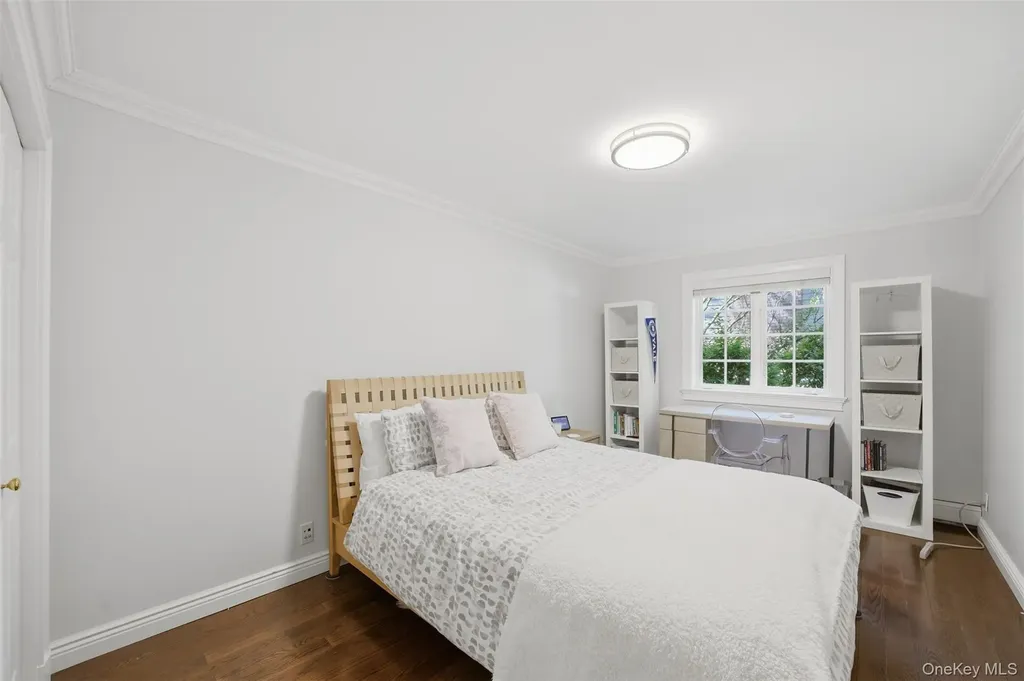 11 White Plains Road Bronxville NY 10708