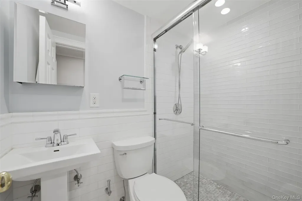 11 White Plains Road Bronxville NY 10708