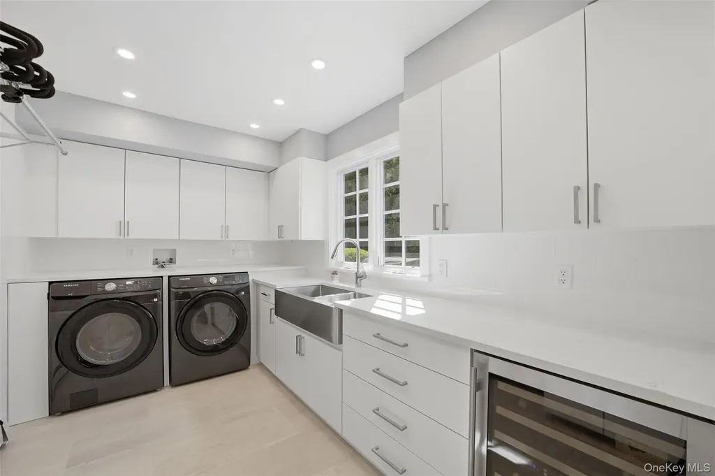 11 White Plains Road Bronxville NY 10708