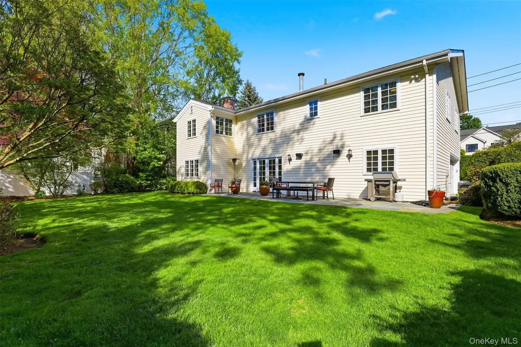 11 White Plains Road Bronxville NY 10708