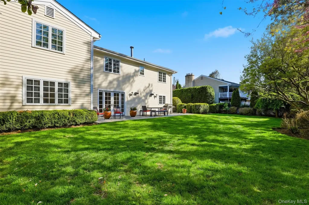 11 White Plains Road Bronxville NY 10708