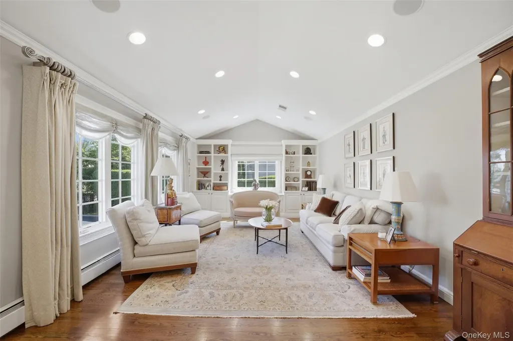 11 White Plains Road Bronxville NY 10708