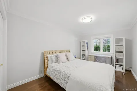 11 White Plains Road Bronxville NY 10708
