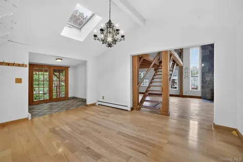 37 Hollowbrook Lane Cortlandt Manor NY 10567